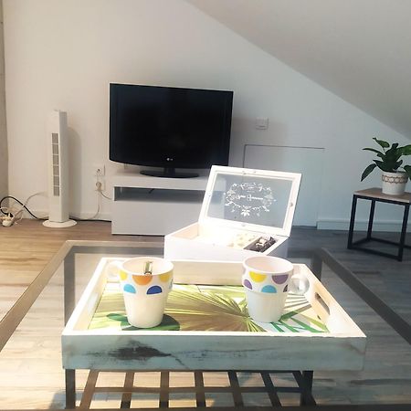 Suite Mansardee Independante, 25Min Lyon-Villefranche Chazay-d'Azergues Exterior foto